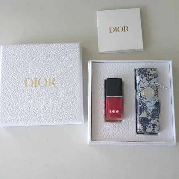 Dior Makeup Set Limited Edition-NIB - Picture 4 of 8